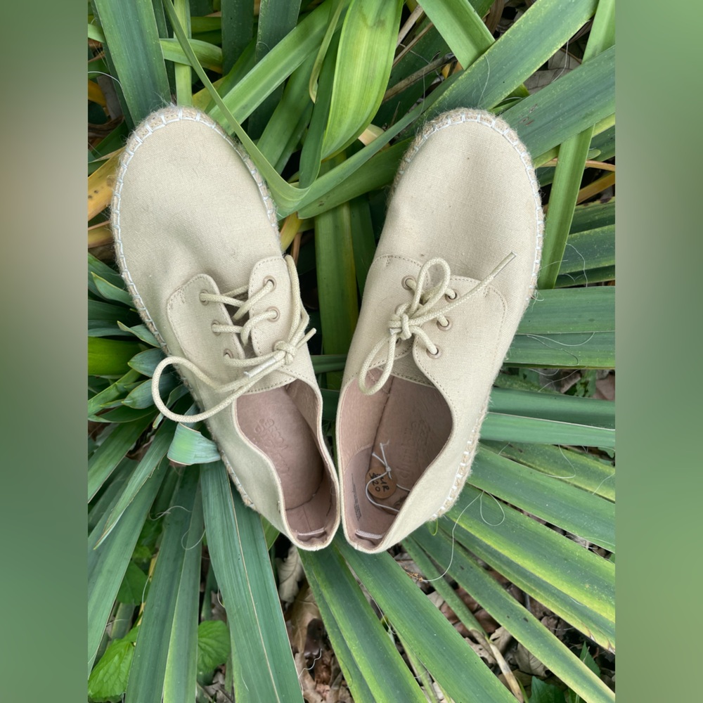 Espadrilles - Picture 2 of 16